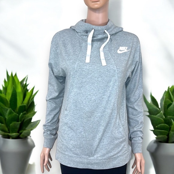 Nike Women’s Gym CLC Funnel Hoodie in Birch Grey with Seamed Pockets - Picture 10 of 16